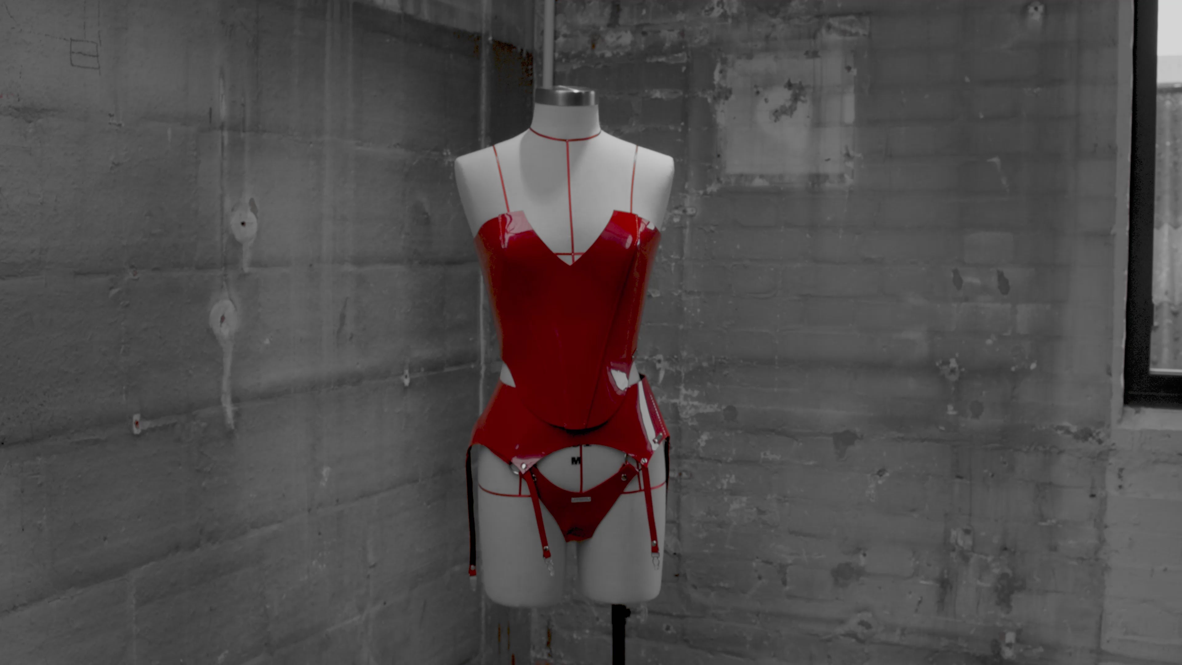 Load video: Fearlessly Fashioning The Future